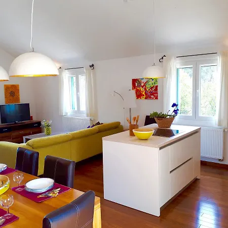 别墅 Fisher - Charme Homes *
